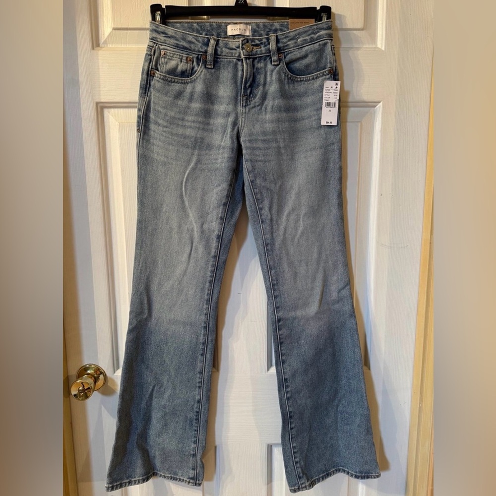 PacSun Jade Low Rise Bootcut Jeans Size 23 NWT